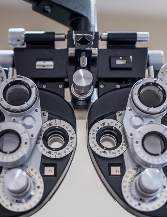 Optometry machine