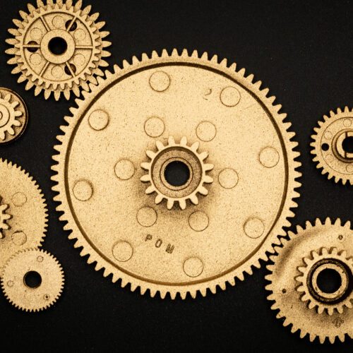 Cogs of different sizes